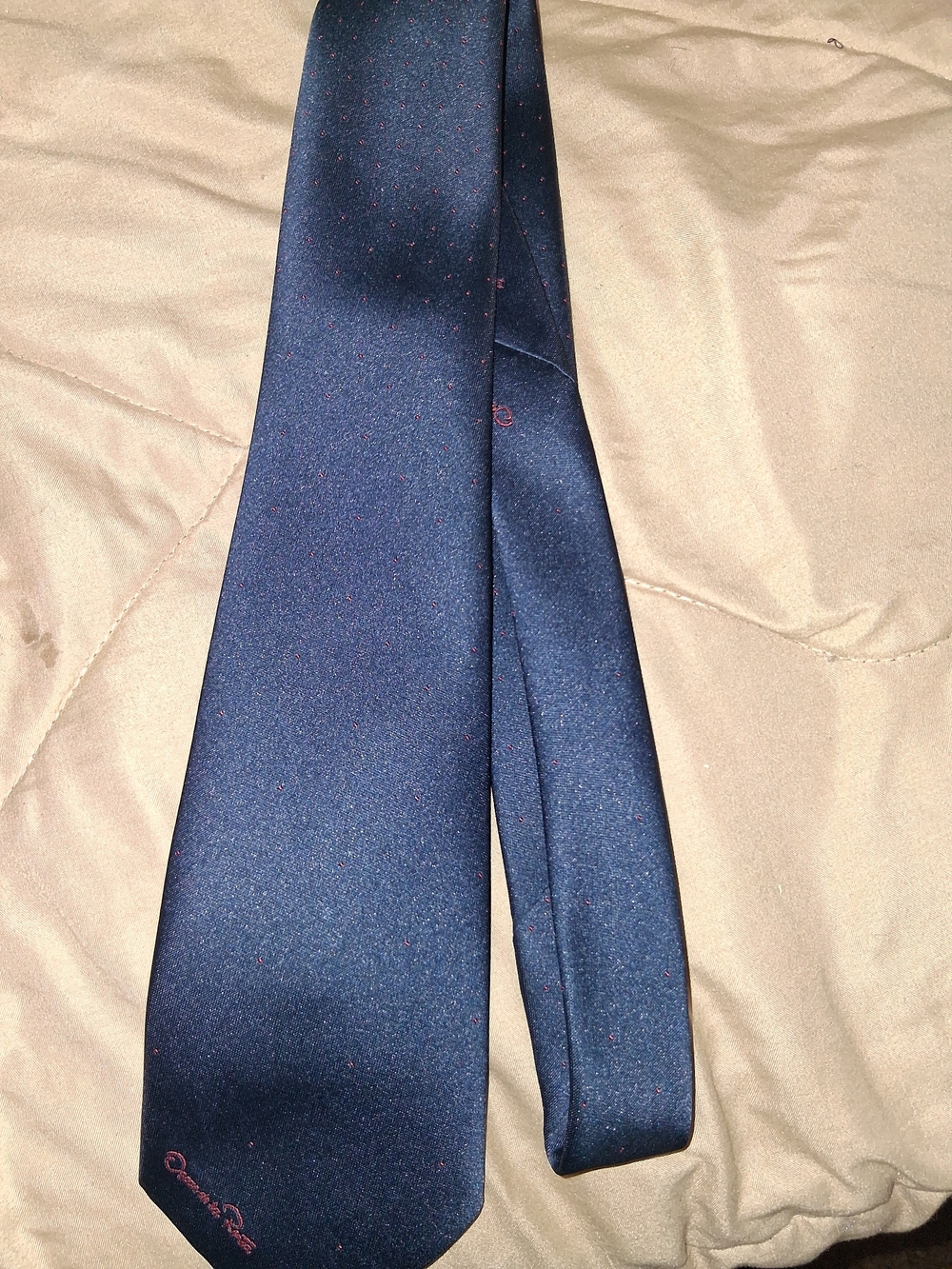 Oscar de la Renta Navy Tie with Subtle Red Speckle